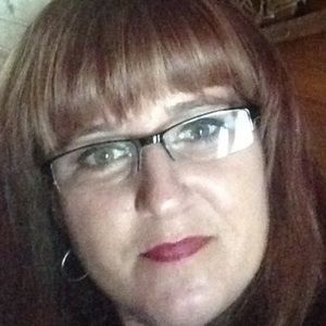 Meet your Posher, Brenda